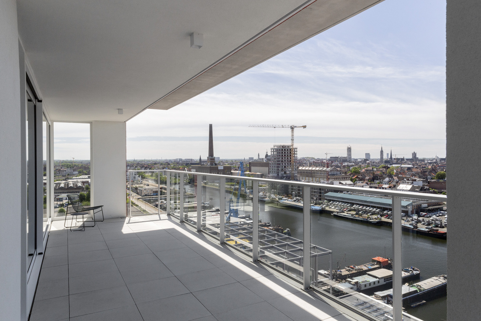 Residentiële hoogbouw de 'Faar' op de site van Nieuwe dokken in Gent