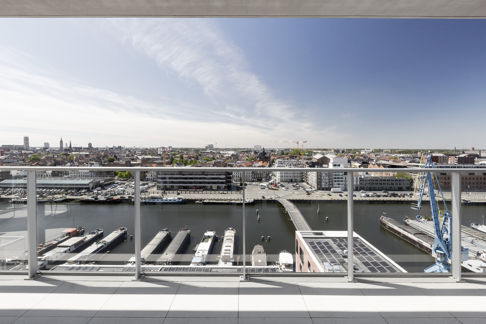 Residentiële hoogbouw de 'Faar' op de site van Nieuwe dokken in Gent